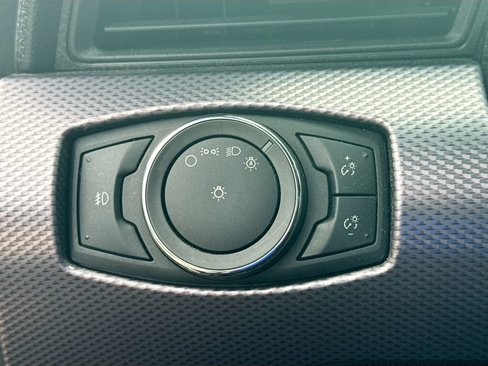 Used 2015 Ford Mustang Coupe image 10