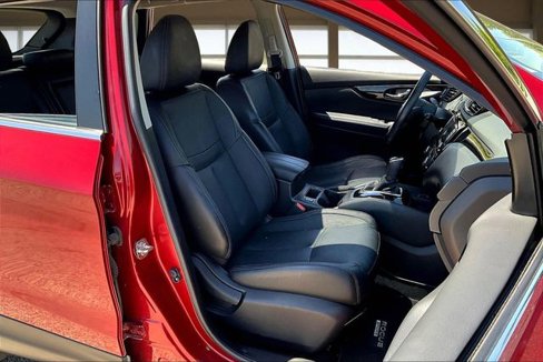 Used 2019 Nissan Rogue Sport SL image 7