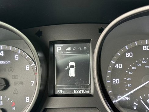 Used 2018 Hyundai Santa Fe Sport w/ 2.4L Value Package 02 image 15