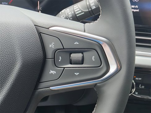 New 2025 Chevrolet Trax LT w/ Driver Confidence Package image 22