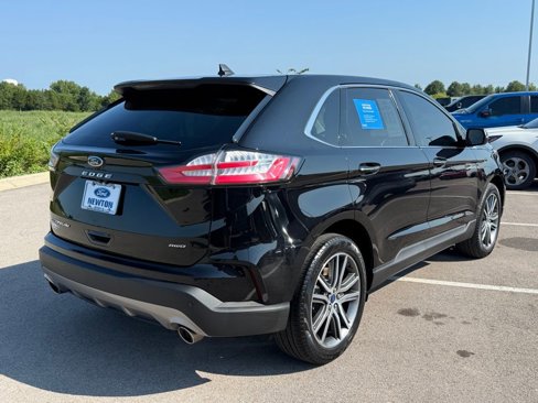 Used 2022 Ford Edge Titanium image 34