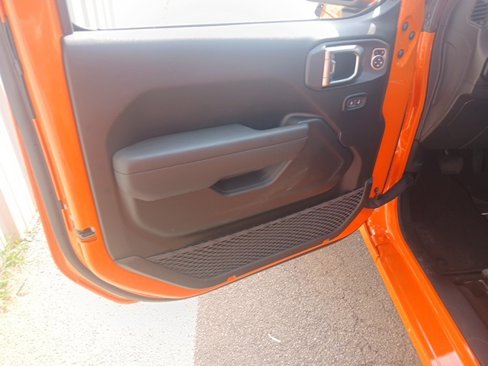 New 2025 Jeep Gladiator Sport image 43