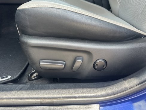 Used 2016 Toyota Camry SE image 8