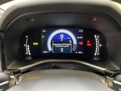 Used 2025 Toyota Camry SE image 36