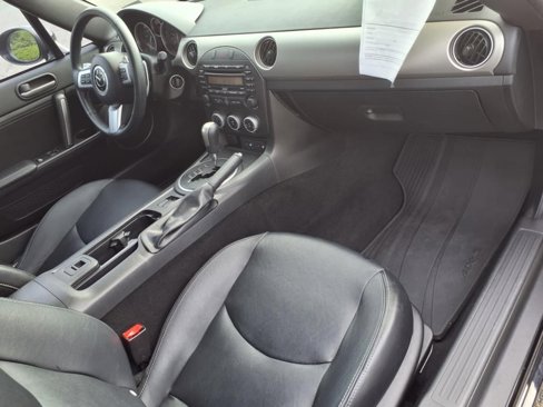 Used 2012 MAZDA MX-5 Miata Grand Touring w/ Premium Pkg image 18