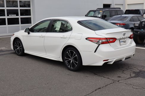 Used 2018 Toyota Camry SE image 8