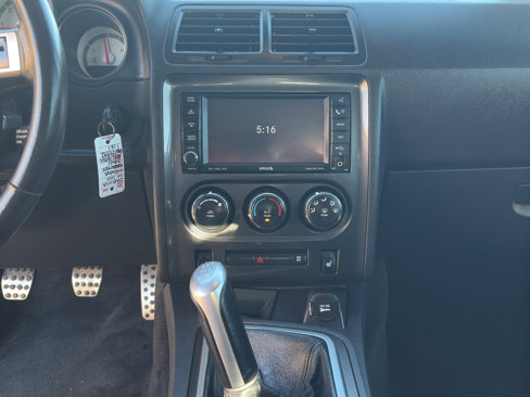 Used 2010 Dodge Challenger R/T image 19