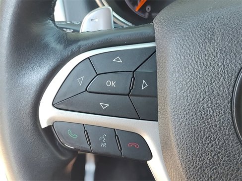 Used 2015 Jeep Grand Cherokee Altitude image 24