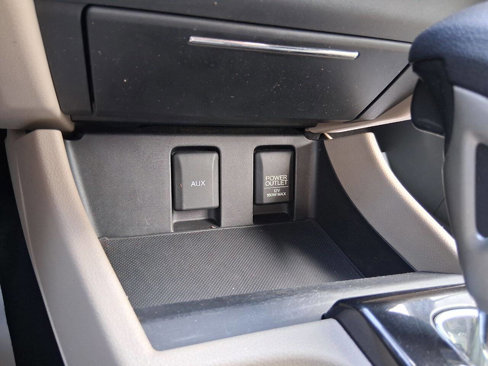 Used 2013 Honda Civic LX image 24