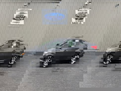 Used 2017 Ford Focus SE image 1