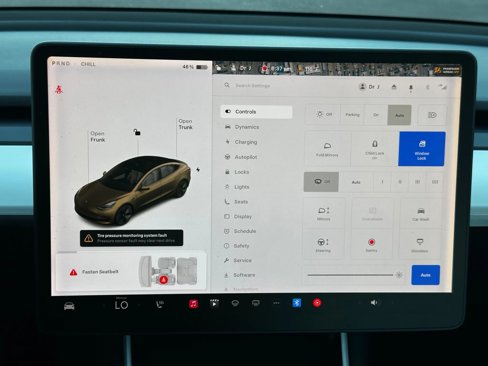 Used 2020 Tesla Model 3 Long Range image 34