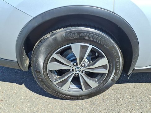 Used 2020 Nissan Murano SV image 17