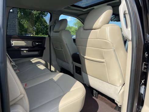 Used 2016 RAM 1500 Laramie w/ Convenience Group image 35