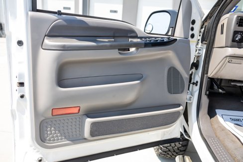Used 1999 Ford F350 XLT image 38