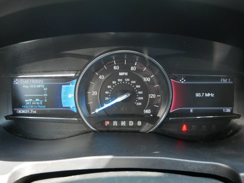Used 2018 Ford Explorer XLT w/ Safe & Smart Package image 13