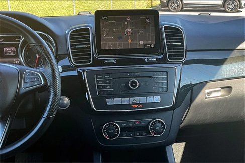 Used 2018 Mercedes-Benz GLE 350 image 9