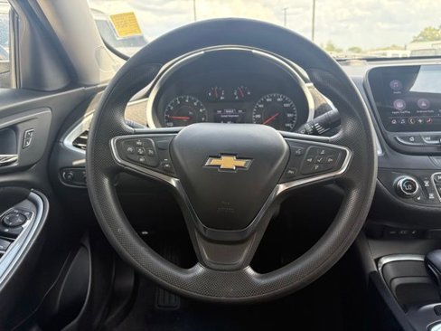 Used 2024 Chevrolet Malibu LT image 15