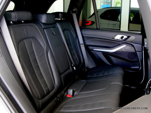 Used 2022 BMW X5 sDrive40i w/ M Sport Package image 71