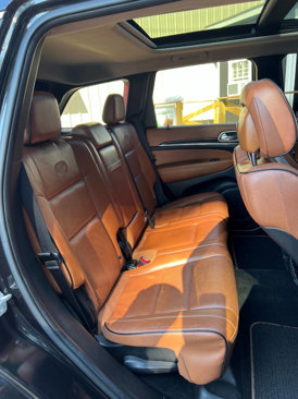 Used 2013 Jeep Grand Cherokee Overland Summit image 30