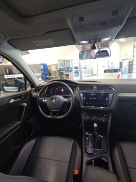 Used 2019 Volkswagen Tiguan SEL image 25