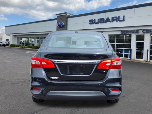 Used 2018 Nissan Sentra SV image 5