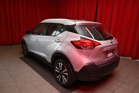 Used 2019 Nissan Kicks SV image 19