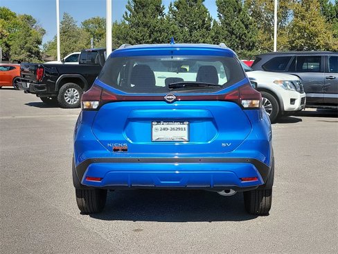 New 2024 Nissan Kicks SV image 9