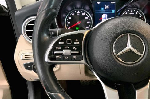 Used 2019 Mercedes-Benz C 300 4MATIC Sedan w/ Premium Package image 24