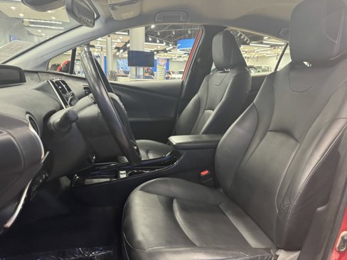 Used 2019 Toyota Prius image 11