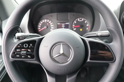 Used 2022 Mercedes-Benz Sprinter 2500 image 20