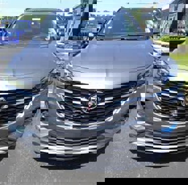 Used 2022 Buick Encore GX Essence w/ Experience Buick Package image 8