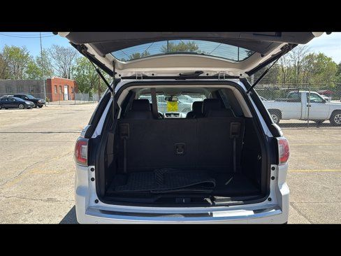 Used 2016 GMC Acadia SLT image 29