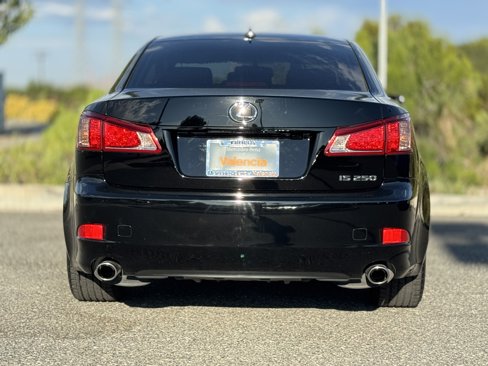 Used 2012 Lexus IS 250 image 9