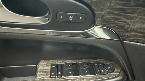 Used 2013 Buick Enclave Premium image 19