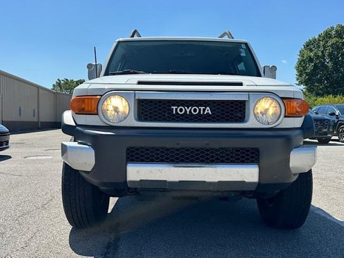Used 2010 Toyota FJ Cruiser 4WD image 16