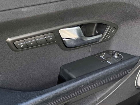 Used 2013 Land Rover Range Rover Evoque Pure Plus image 37