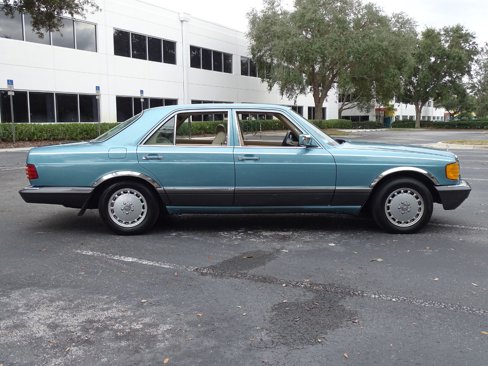 Used 1991 Mercedes-Benz 300 SE image 8