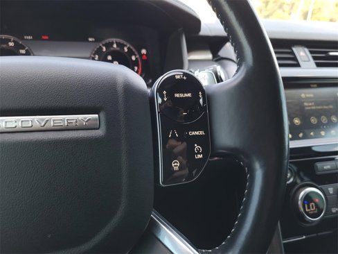 Used 2019 Land Rover Discovery HSE Luxury image 24