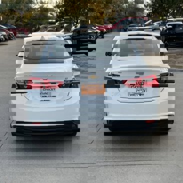 Used 2023 Chevrolet Malibu LT image 5