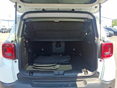 Used 2021 Jeep Renegade Limited w/ Sun & Sound Group image 31