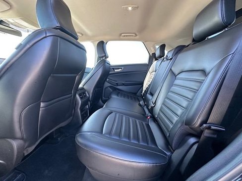 Used 2023 Ford Edge SEL image 19