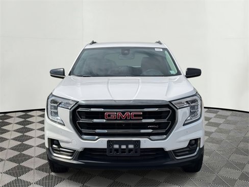 Used 2022 GMC Terrain AT4 w/ Tech Package image 6