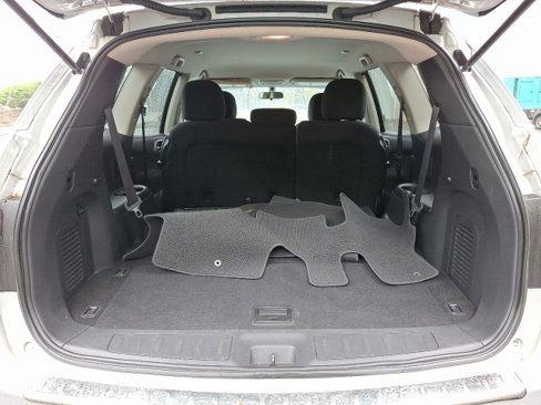 Used 2014 Nissan Pathfinder SV image 30