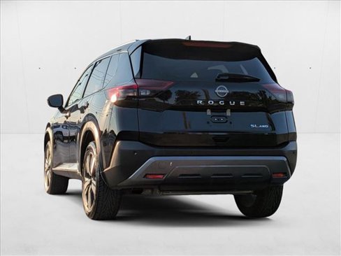 Used 2023 Nissan Rogue SL image 8