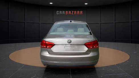 Used 2015 Volkswagen Passat 1.8T SE image 6