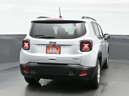 Used 2021 Jeep Renegade Latitude image 5