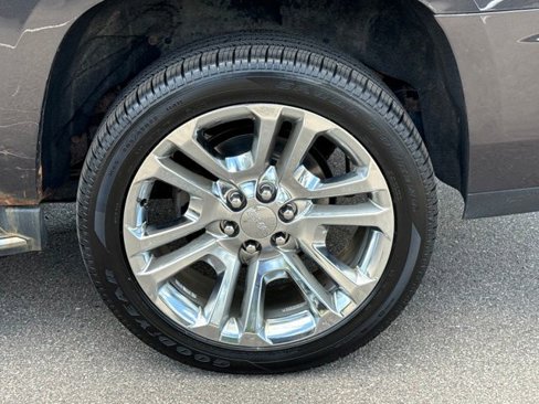 Certified 2016 GMC Yukon XL SLT w/ Open Road Package image 6