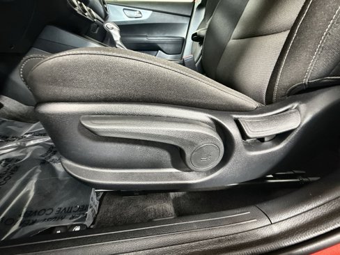 Used 2022 Kia Forte LXS w/ LXS Technology Package image 14