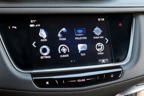 Used 2018 Cadillac XT5 Luxury image 32