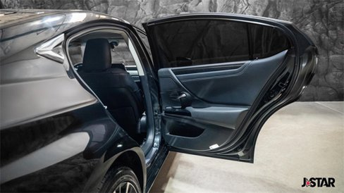 Used 2022 Lexus ES 300h w/ Premium Package image 13